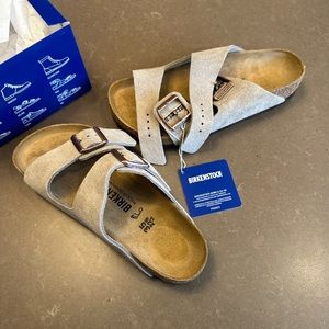 NEW in box Birkenstock Sandals // Size 5